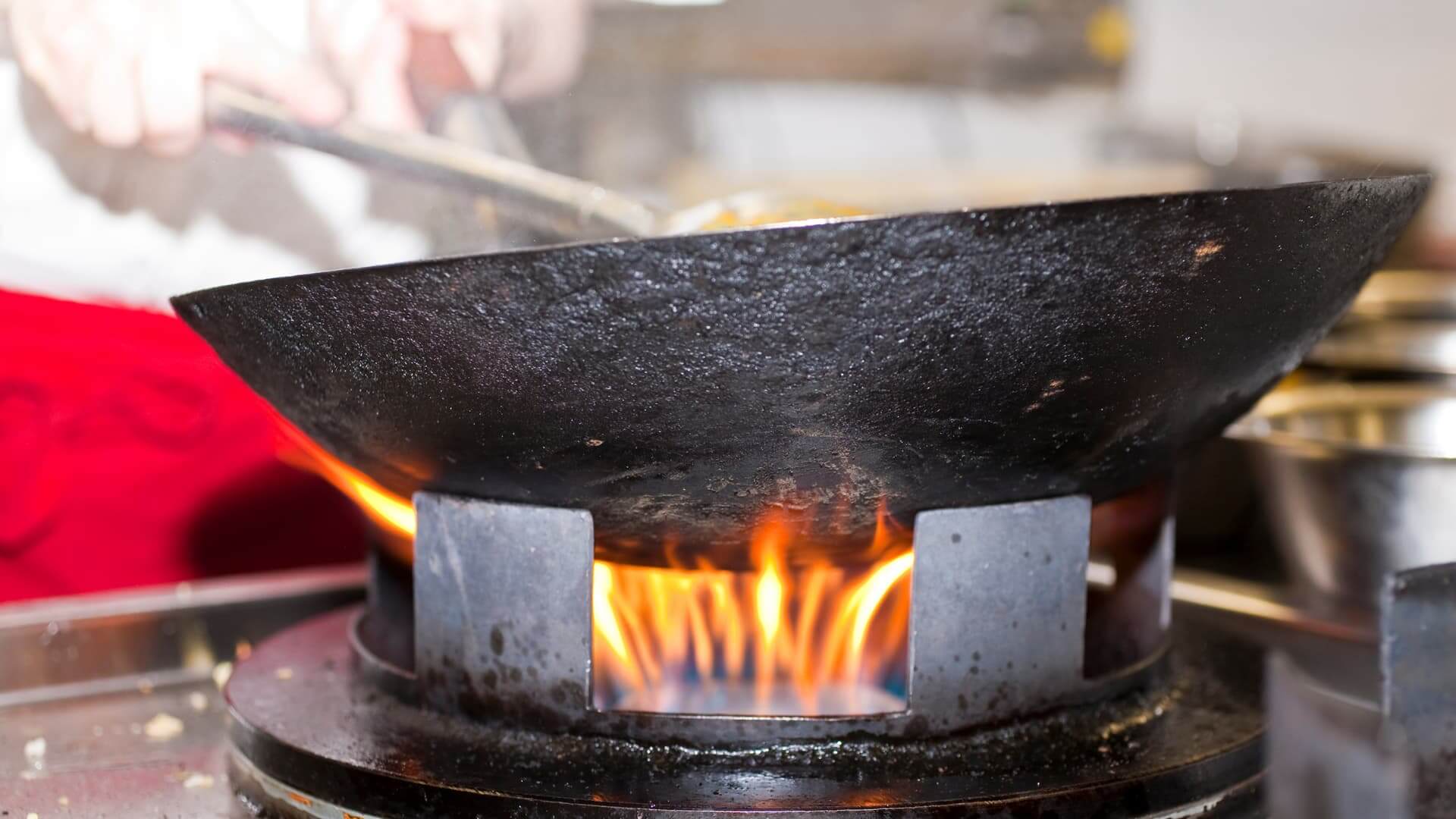 How to season steel wok